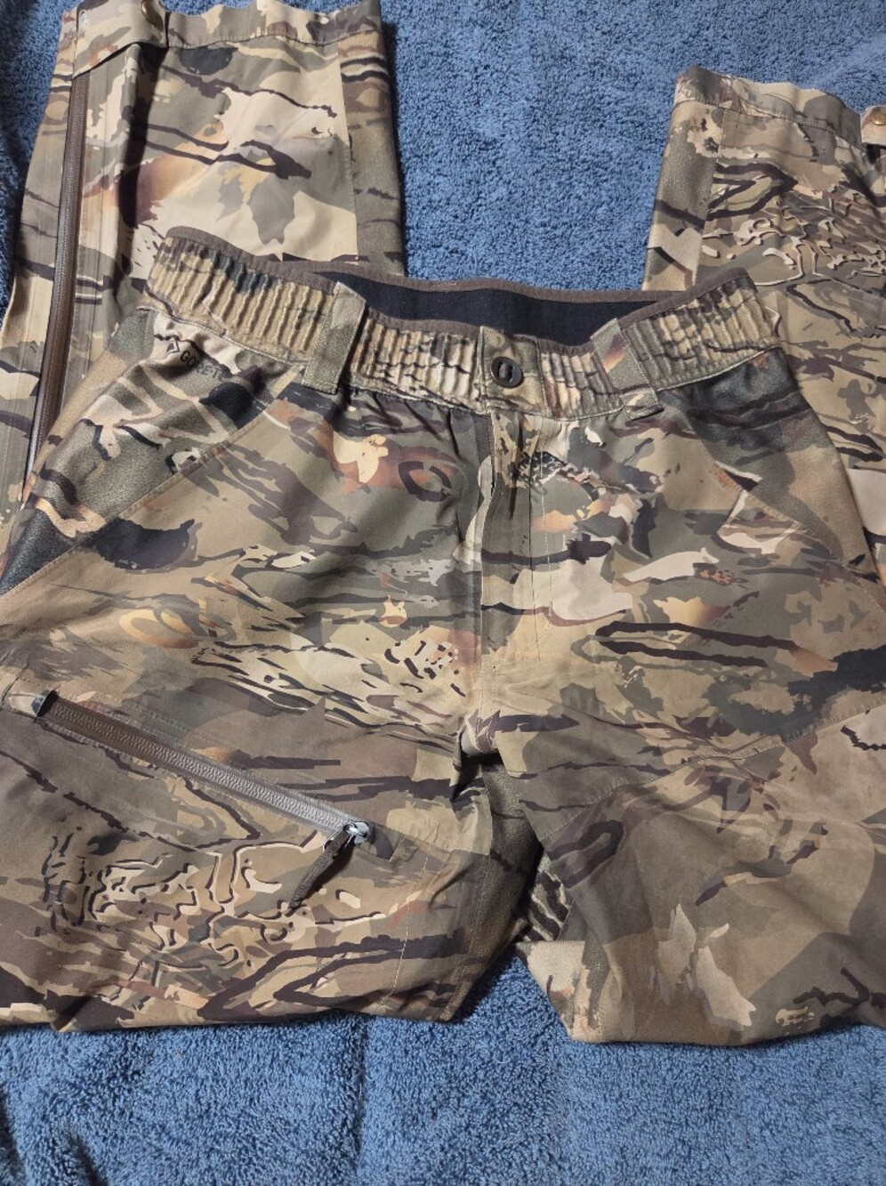 Under Armour Gortex Camouflage Hunter Camo Cargo Pants